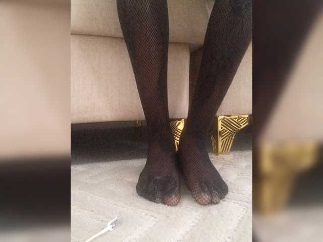 Juanitamami's BongaCams show and profile