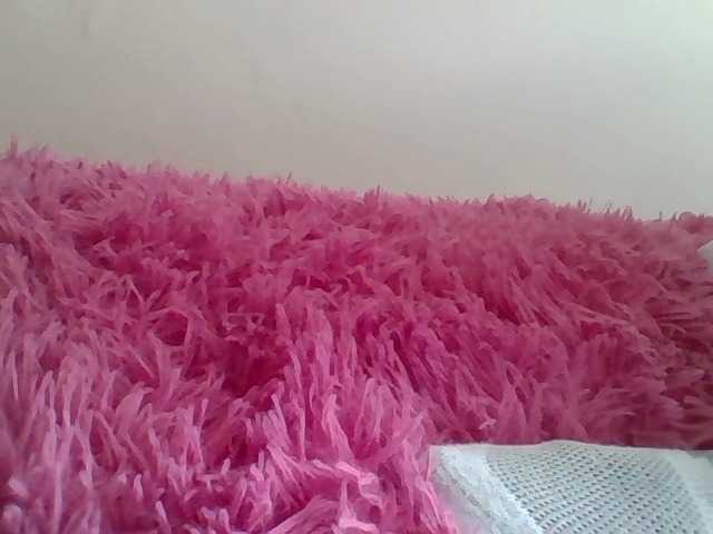 Juanitamami's BongaCams show and profile