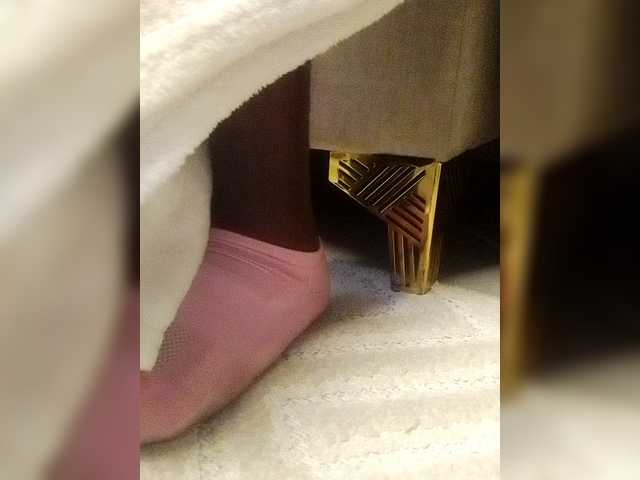 Juanitamami's BongaCams show and profile