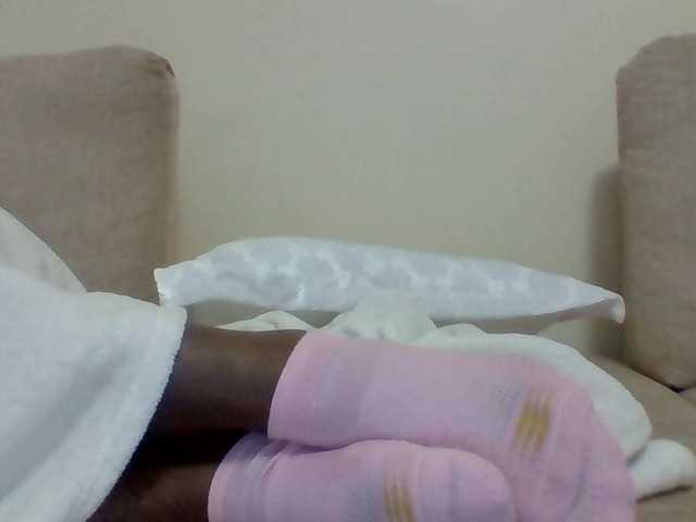 Juanitamami's BongaCams show and profile