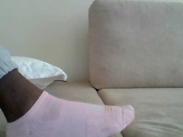 Juanitamami's BongaCams show and profile