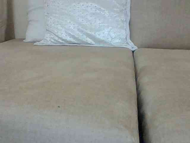 Juanitamami Live Webcam on BongaCams