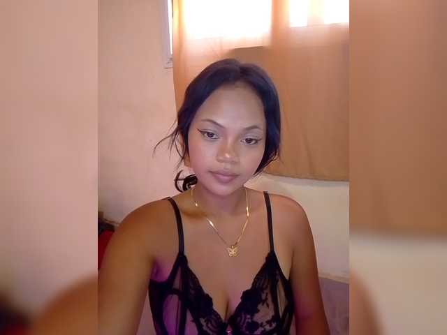 Annah261's BongaCams show and profile