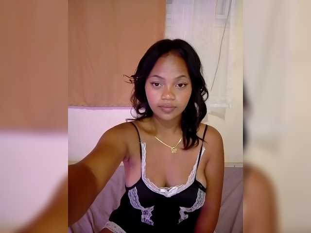 Annah261's BongaCams show and profile