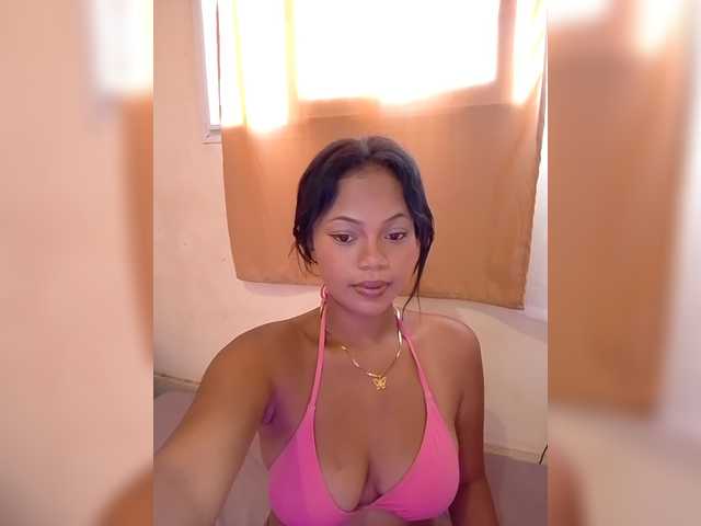 Annah261's BongaCams show and profile