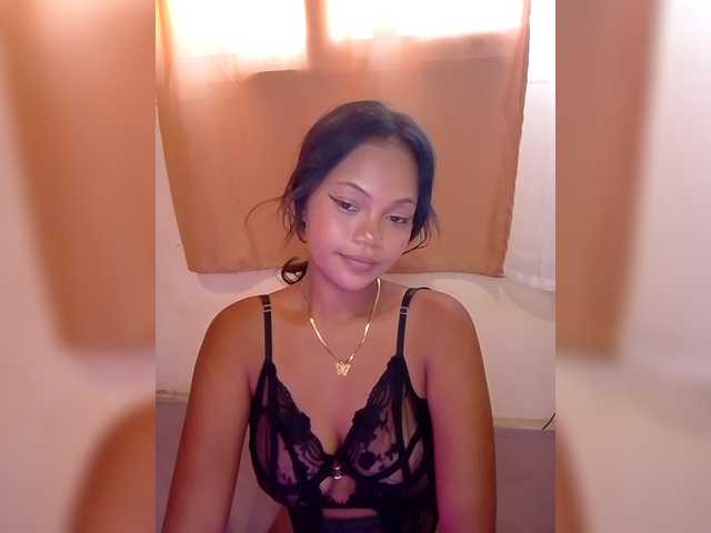 Annah261's BongaCams show and profile