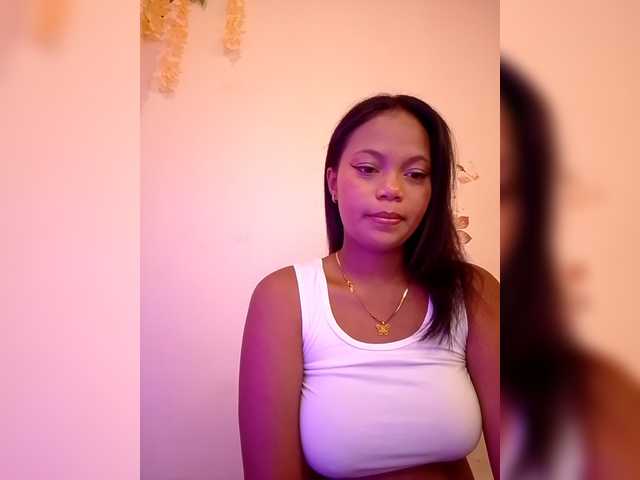 Annah261 Live Cam on BongaCams