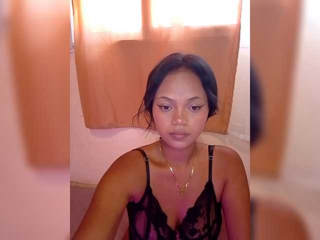 Annah261's BongaCams show and profile