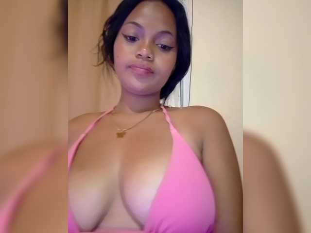 Annah261's BongaCams show and profile