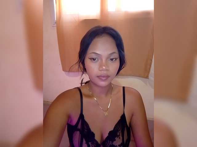 Annah261's BongaCams show and profile