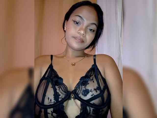 Annah261 Live Webcam on BongaCams