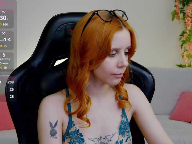 Rachel-lips's BongaCams show and profile