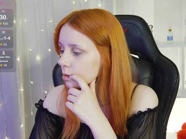 Rachel-lips's BongaCams show and profile