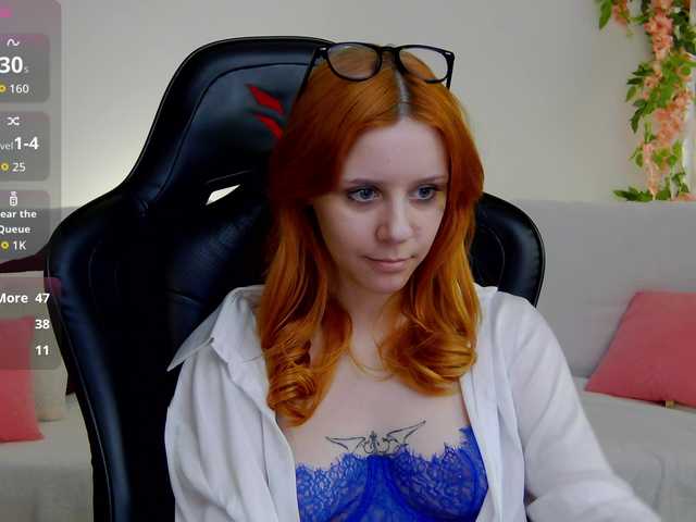 Rachel-lips's BongaCams show and profile