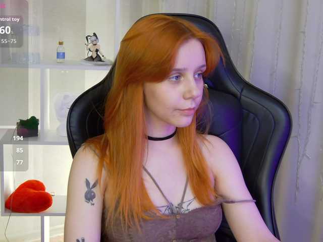 Rachel-lips's BongaCams show and profile