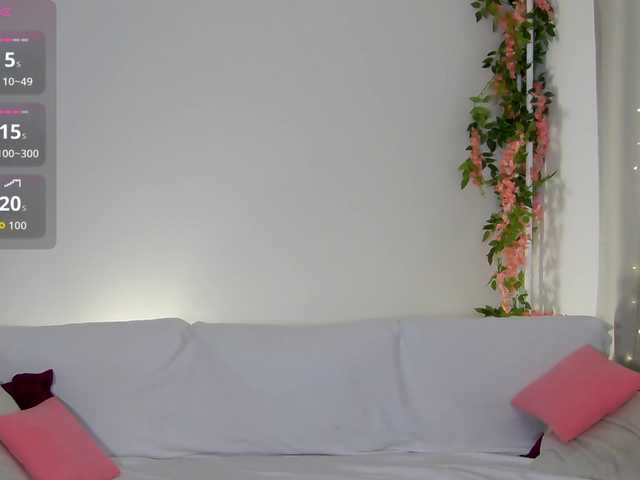 Rachel-lips's BongaCams show and profile