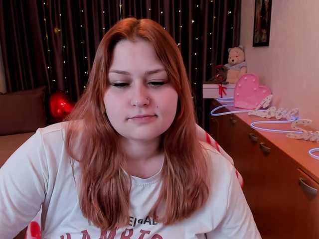 WhisperOfSiren's BongaCams show and profile