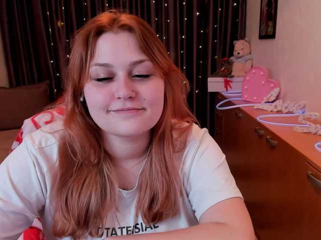 WhisperOfSiren's BongaCams show and profile