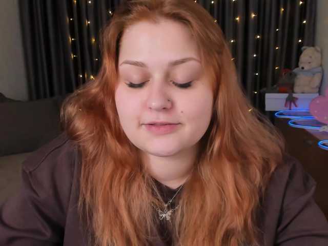 WhisperOfSiren's BongaCams show and profile