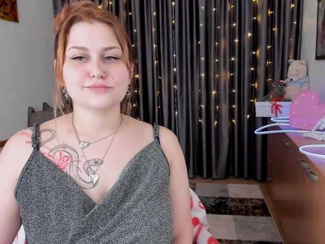 WhisperOfSiren's BongaCams show and profile