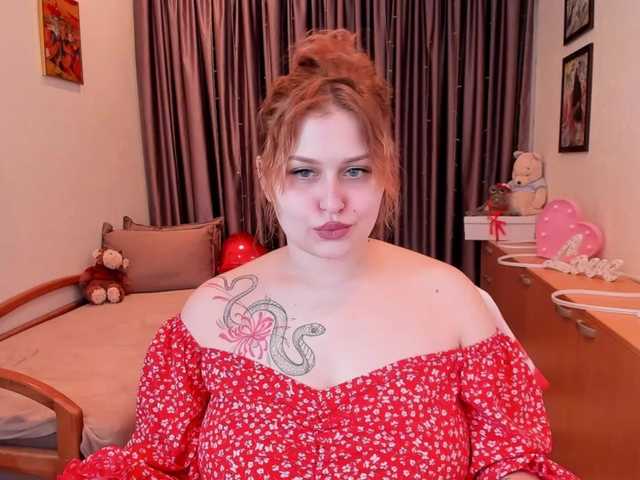 WhisperOfSiren's BongaCams show and profile