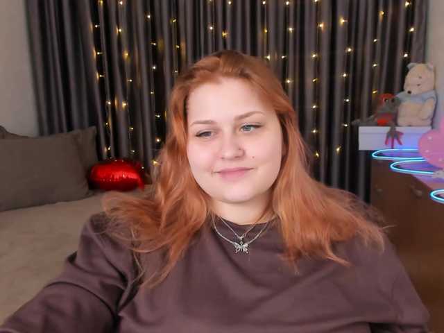 WhisperOfSiren's BongaCams show and profile