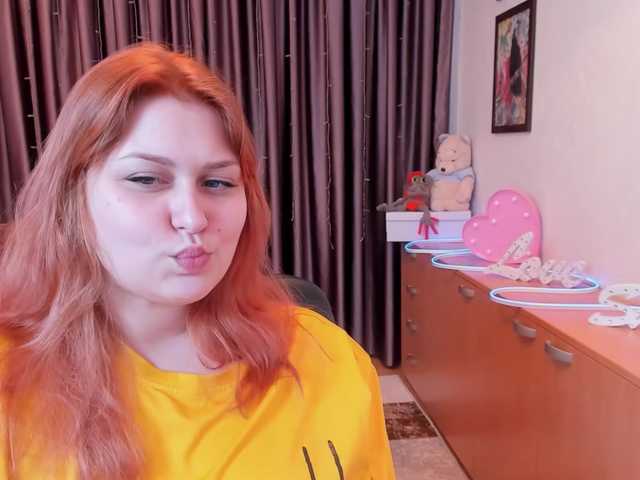 WhisperOfSiren's BongaCams show and profile