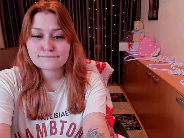 WhisperOfSiren's BongaCams show and profile