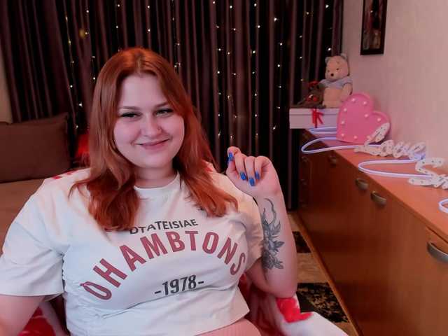 WhisperOfSiren's BongaCams show and profile