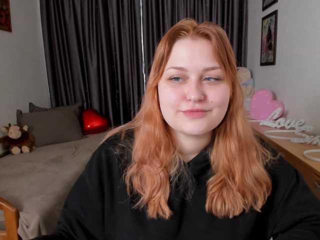 WhisperOfSiren's BongaCams show and profile
