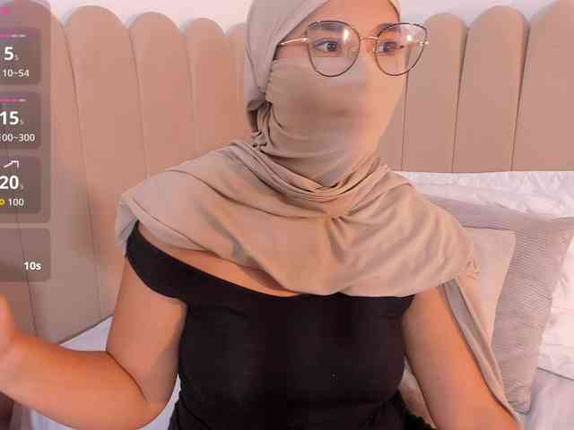 amisha Live Webcam on BongaCams