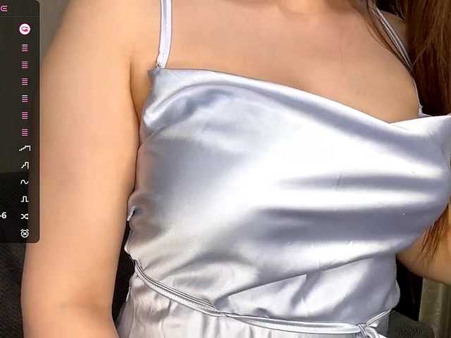 EstellaRosenfeldt's BongaCams show and profile