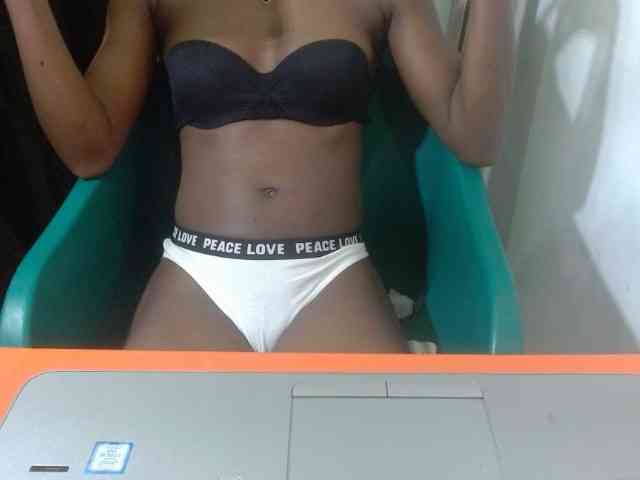 Juicynplum Juicynplum