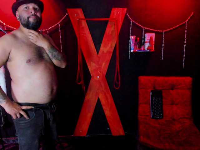 dark-couple's BongaCams show and profile