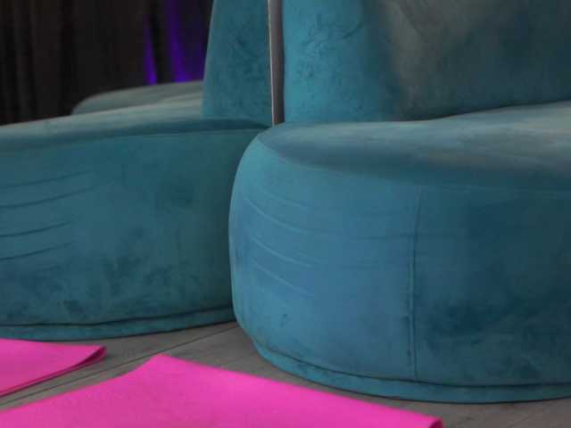 HollyBeatrix's BongaCams show and profile