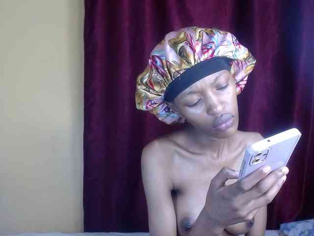 hornylittleprincess6 webcam