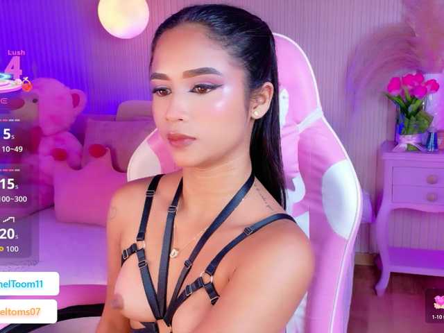 RachelTooms live cam profile