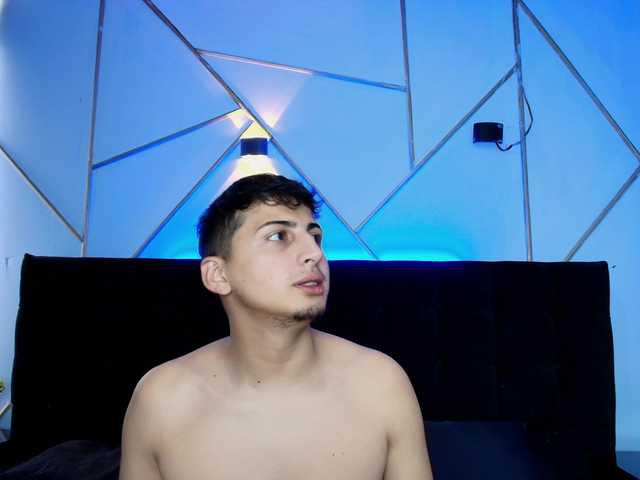 SweettSinn's BongaCams show and profile