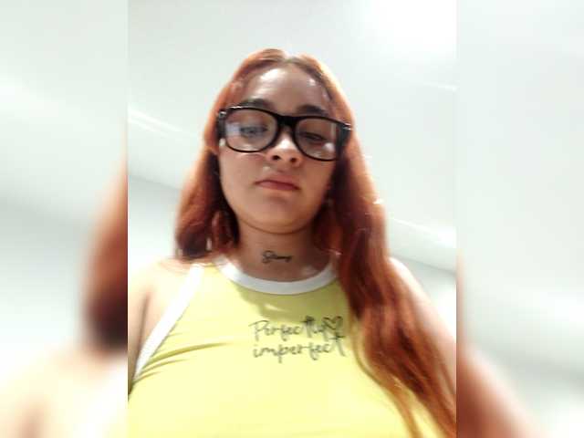 AliceHiills's BongaCams show and profile