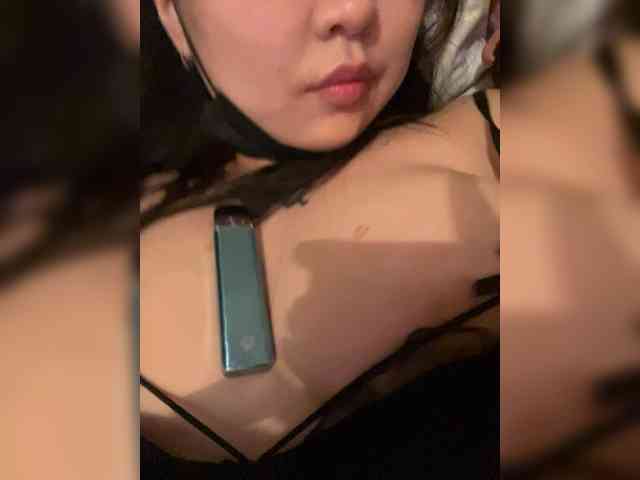 Lovalo696 Live Webcam on BongaCams