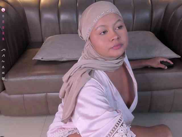 jasmyne-anbar jasmyne-anbar