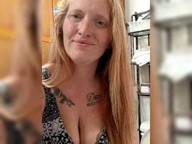 Smalltowncountrygirl1996 webcam