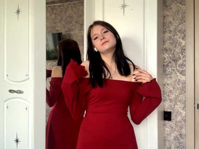 KimberleeChenevert's BongaCams show and profile