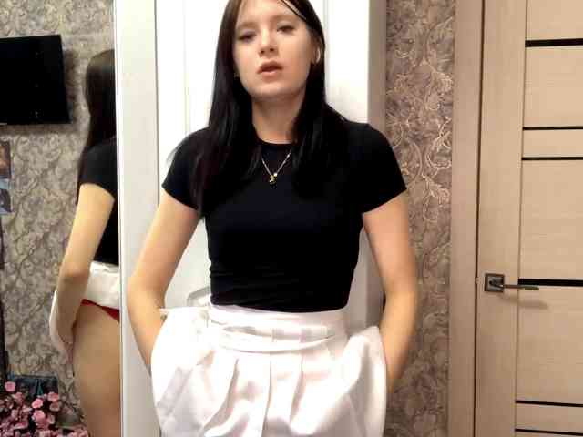 KimberleeChenevert webcam