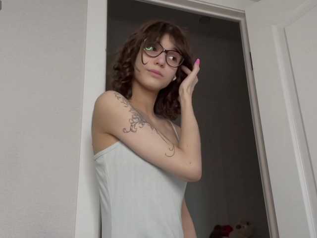 DarlenaBoothman's BongaCams show and profile