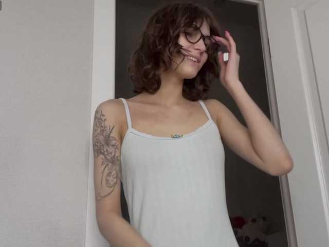DarlenaBoothman's BongaCams show and profile