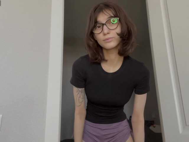 DarlenaBoothman's BongaCams show and profile