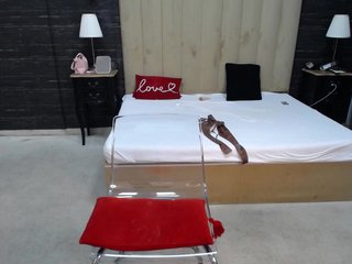 Kitty-Judy Porn Show