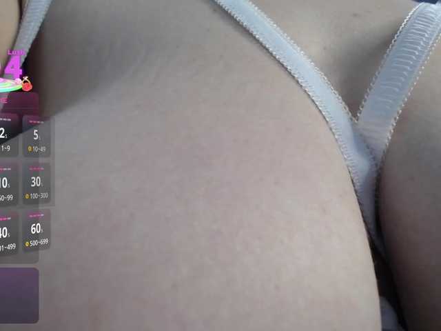 Kitty-Judy's BongaCams show and profile