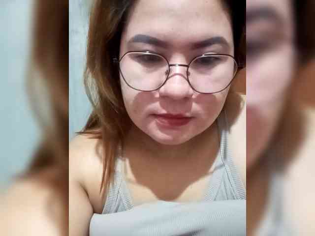 Oliviababe09 Live Webcam on BongaCams